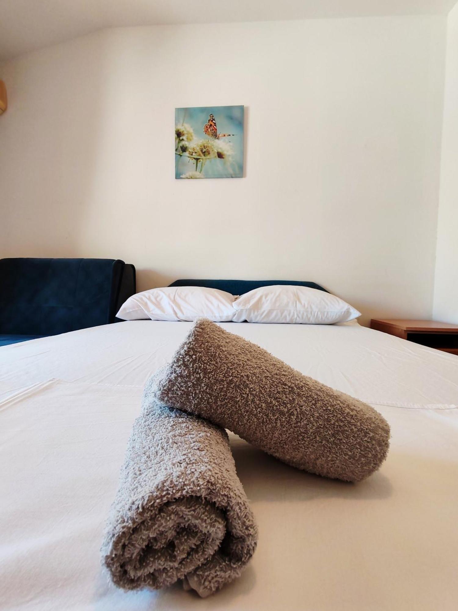 Apartment & Rooms Tempera Neum Buitenkant foto